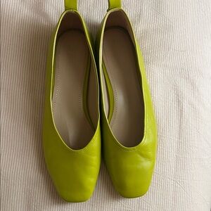 27 EDIT Lime Green Flats